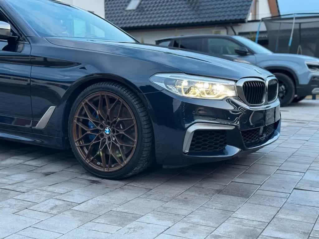 BMW M550 xDrive V8 462PS | Night Vision | 01/2018-photo-11