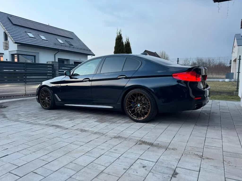 BMW M550 xDrive V8 462PS | Night Vision | 01/2018-photo-2
