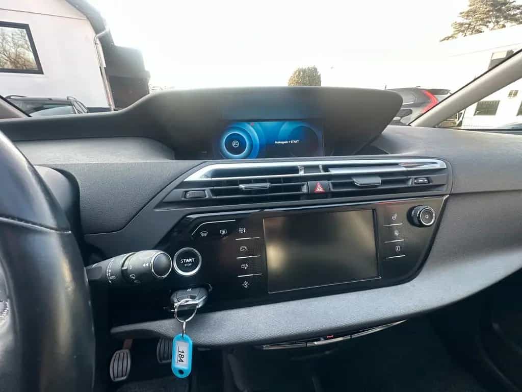 Citroën C4 Picasso/Spacetourer 130 PS HU neu Navi SH 09/2016-photo-15