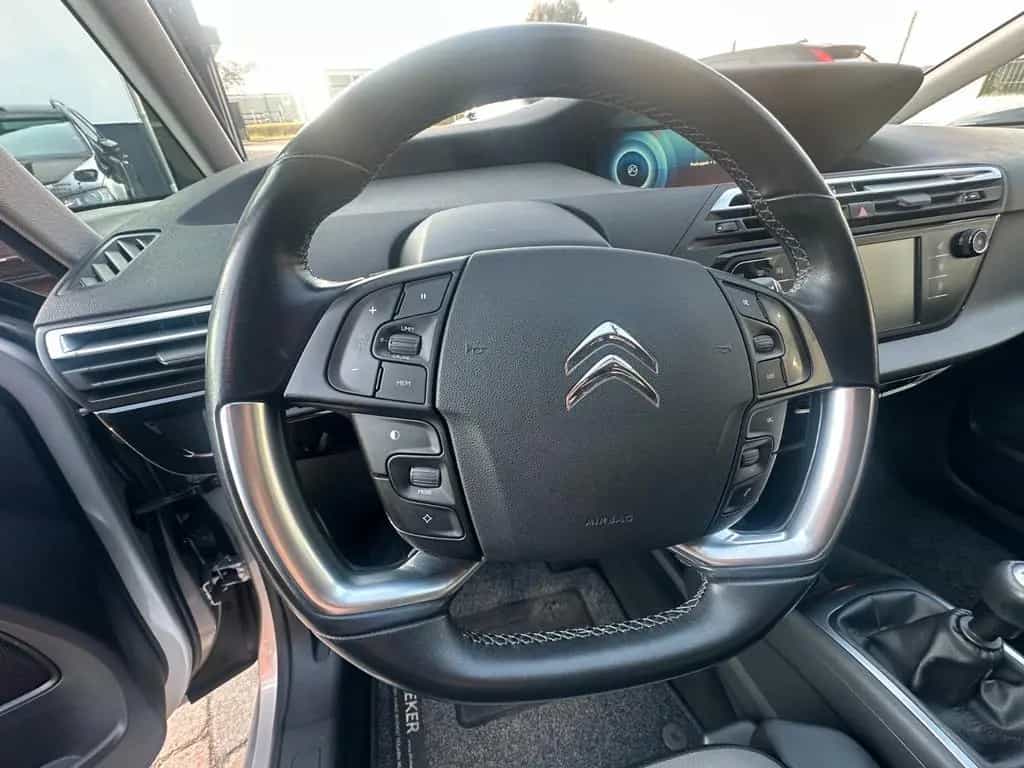 Citroën C4 Picasso/Spacetourer 130 PS HU neu Navi SH 09/2016-photo-19