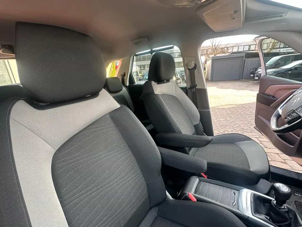Citroën C4 Picasso/Spacetourer 130 PS HU neu Navi SH 09/2016-photo-26
