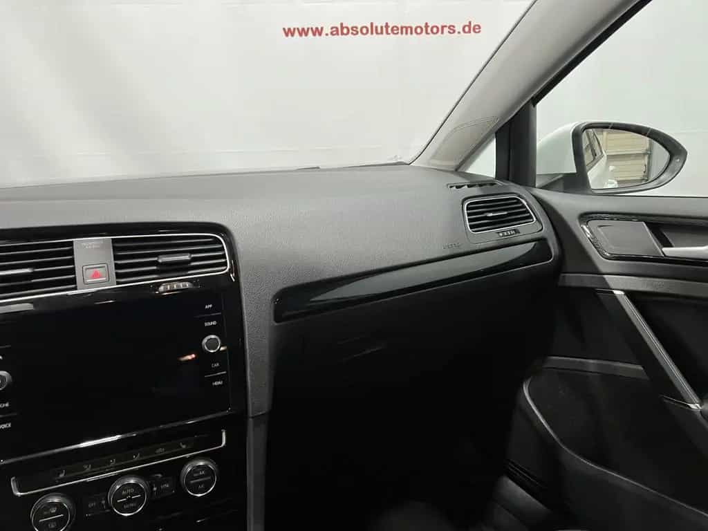 Volkswagen Golf VII 1,4TSI R-Line *Navi *ACC 03/2018-photo-26
