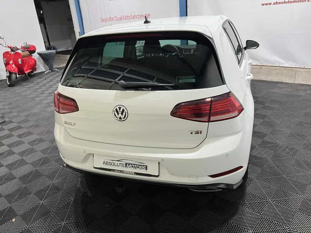 Volkswagen Golf VII 1,4TSI R-Line *Navi *ACC 03/2018-photo-3