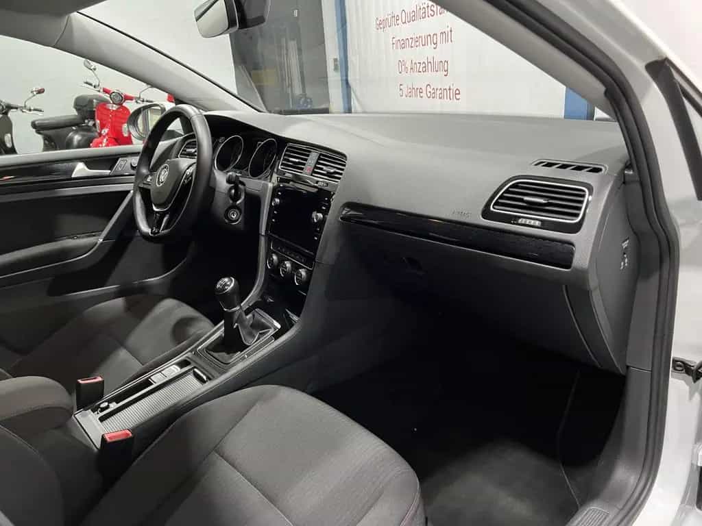 Volkswagen Golf VII 1,4TSI R-Line *Navi *ACC 03/2018-photo-36