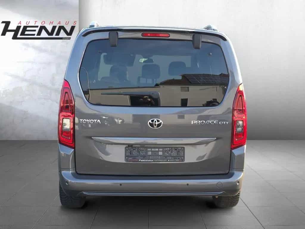 Toyota Proace City Verso 1.2 Turbo L1 Team Deutschland 11/2021-photo-3