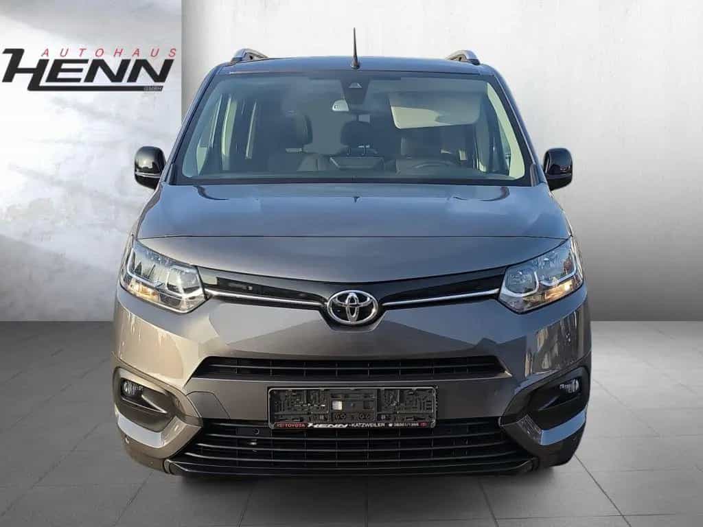 Toyota Proace City Verso 1.2 Turbo L1 Team Deutschland 11/2021-photo-4