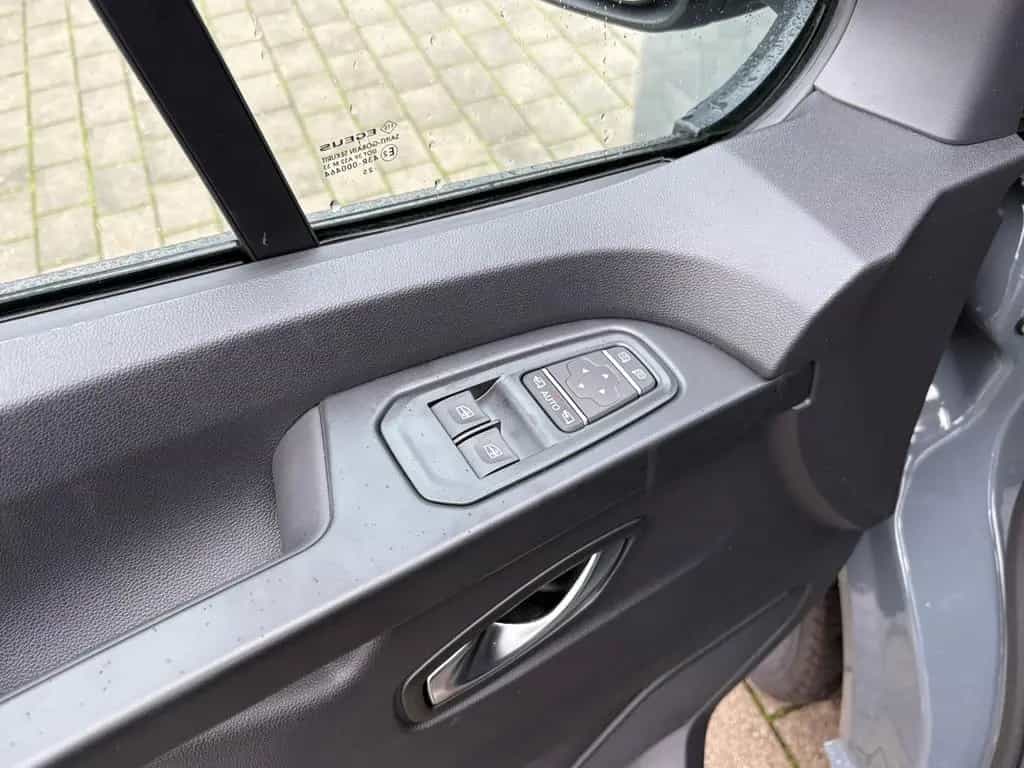Nissan Primastar Kombi L2H1 Tekna dCI 170 3.0t ACC+LED 10/2025-photo-16
