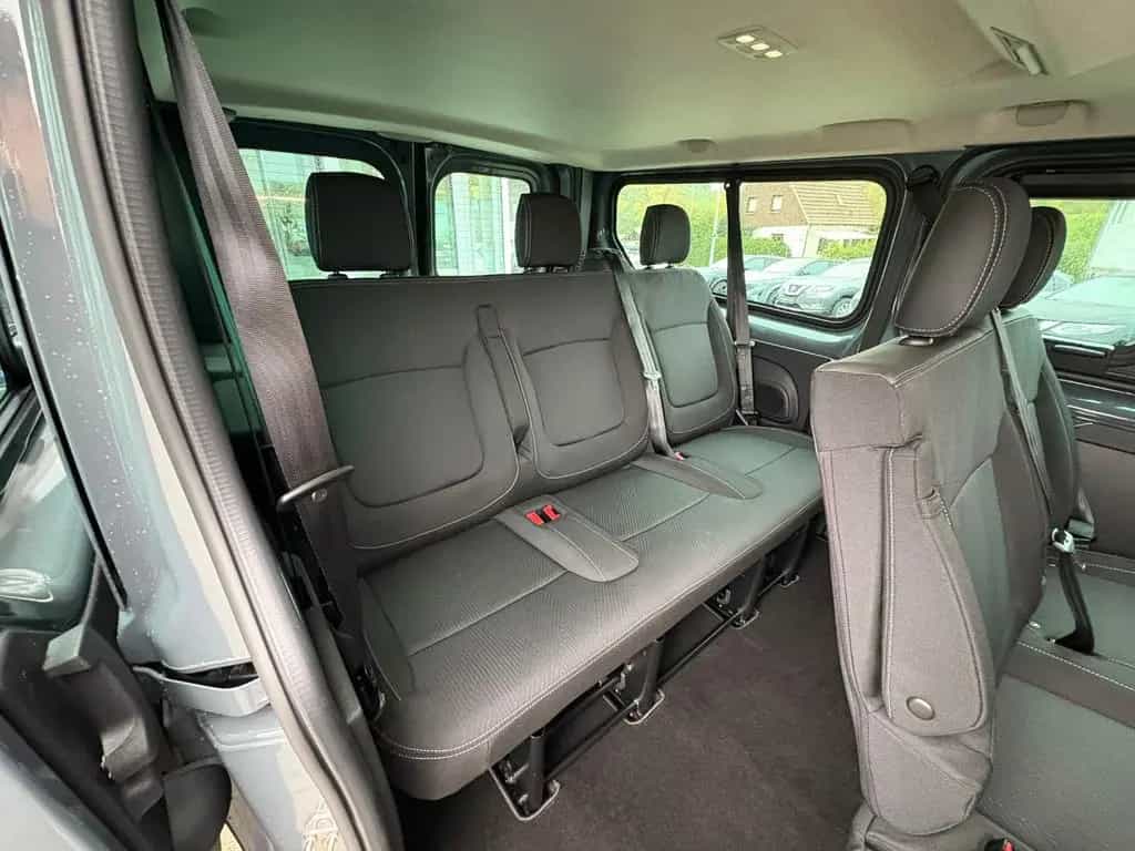 Nissan Primastar Kombi L2H1 Tekna dCI 170 3.0t ACC+LED 10/2025-photo-4