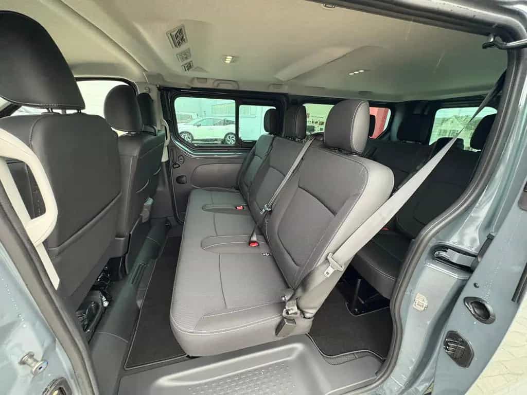 Nissan Primastar Kombi L2H1 Tekna dCI 170 3.0t ACC+LED 10/2025-photo-8