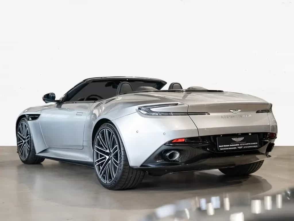 Aston Martin DB12 Volante Aston Martin Hamburg 04/2026-photo-1
