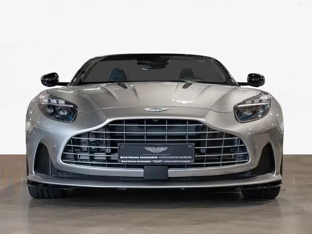Aston Martin DB12 Volante Aston Martin Hamburg 04/2026-photo-6