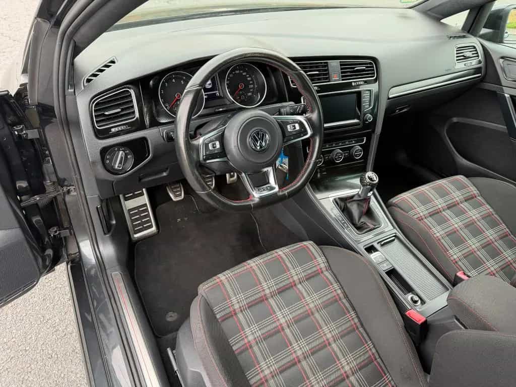 Volkswagen Golf VII Lim. GTI Performance BMT 03/2014-photo-18