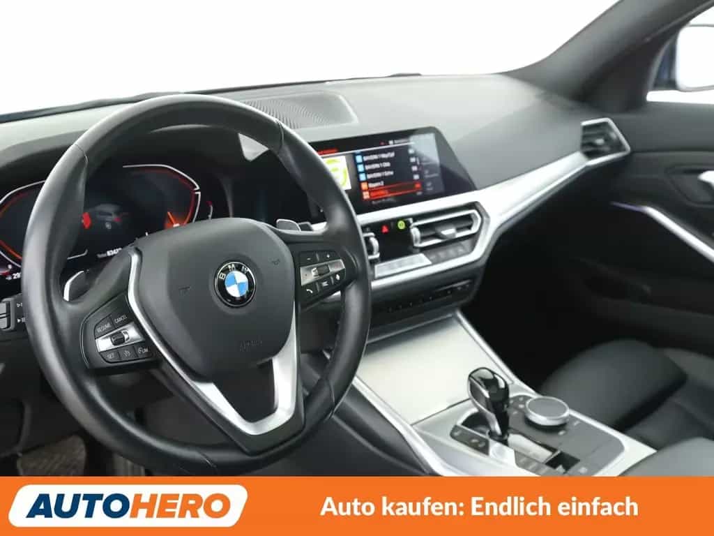 BMW 3 Series 320i Sport Line Aut.*NAVI*LED*TEMPO*CAM*PDC*SHZ* 03/2021-photo-10