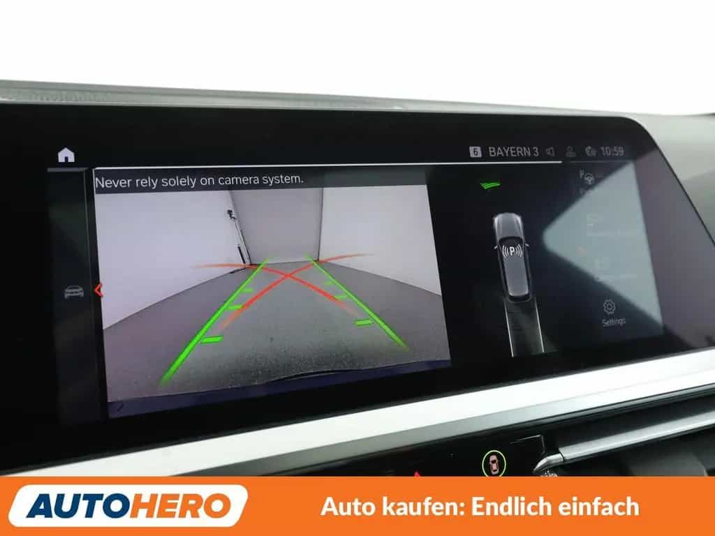 BMW 3 Series 320i Sport Line Aut.*NAVI*LED*TEMPO*CAM*PDC*SHZ* 03/2021-photo-21