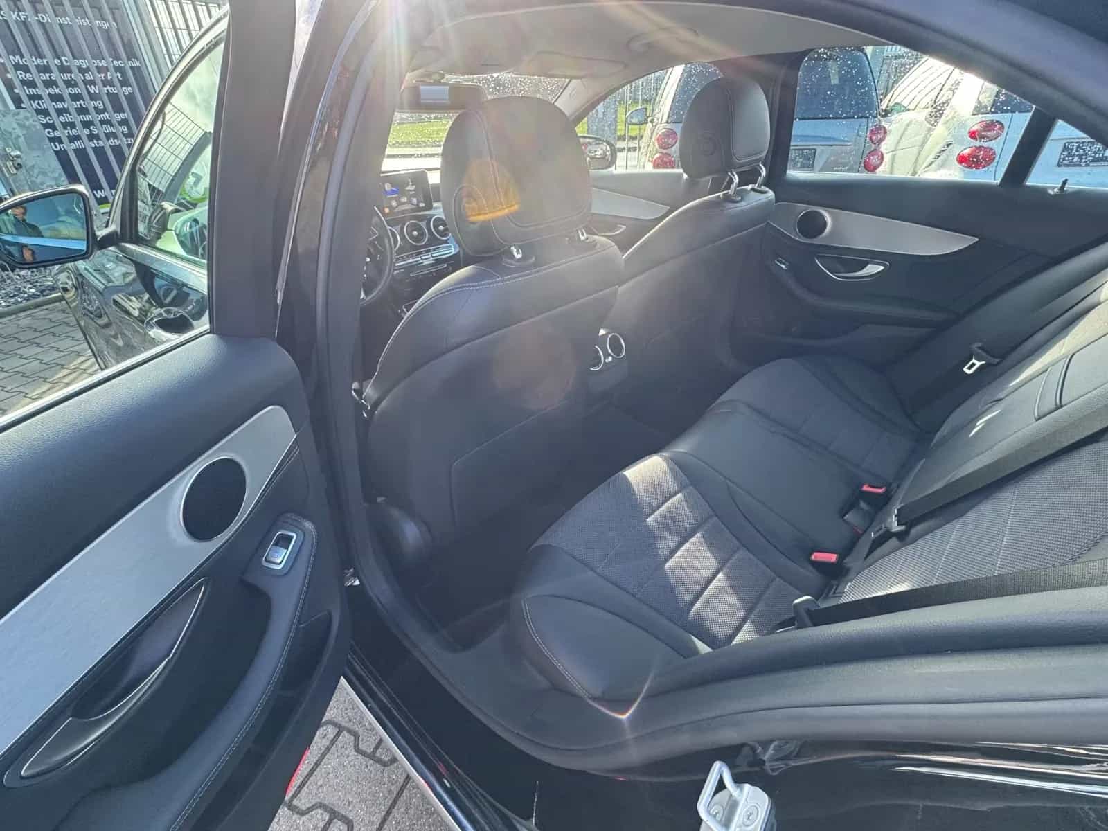 Mercedes-Benz C-Class 180 11/2014-photo-13
