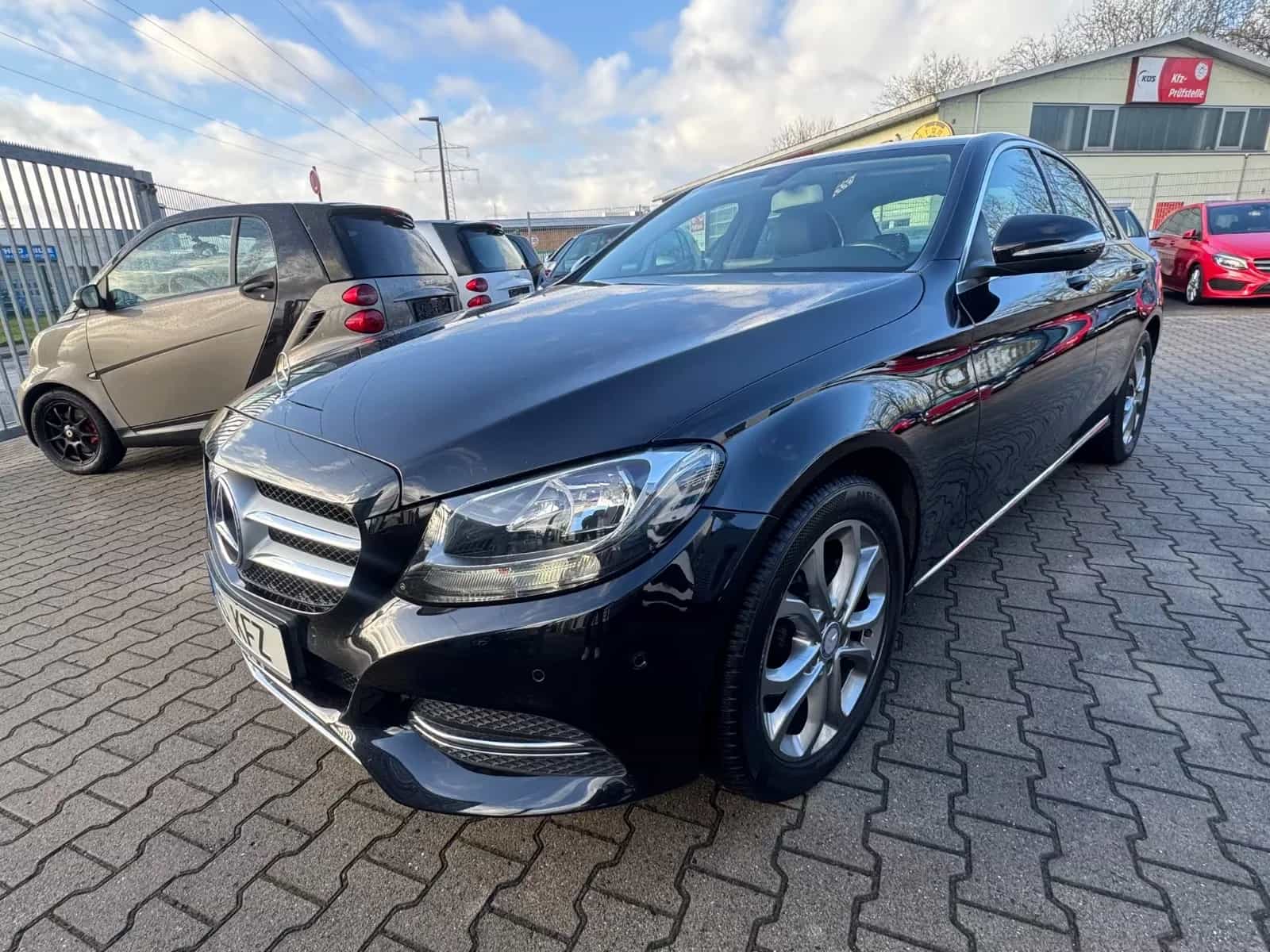 Mercedes-Benz C-Class 180 11/2014-photo-2