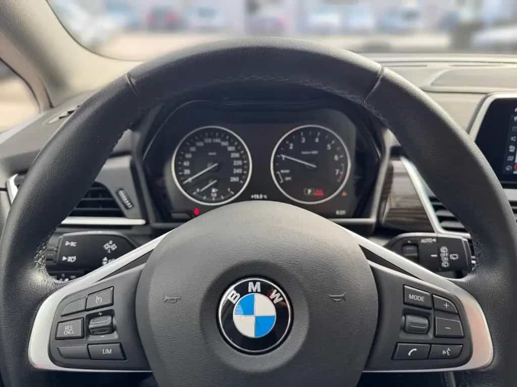 BMW 218 Gran Tourer iA 7-SITZER +LEDER+PANO+NAVI+AHK 04/2018-photo-17