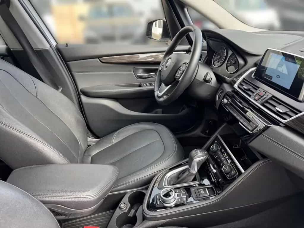 BMW 218 Gran Tourer iA 7-SITZER +LEDER+PANO+NAVI+AHK 04/2018-photo-24