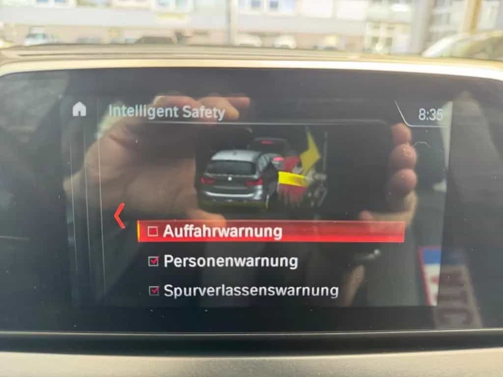 BMW 218 Gran Tourer iA 7-SITZER +LEDER+PANO+NAVI+AHK 04/2018-photo-36
