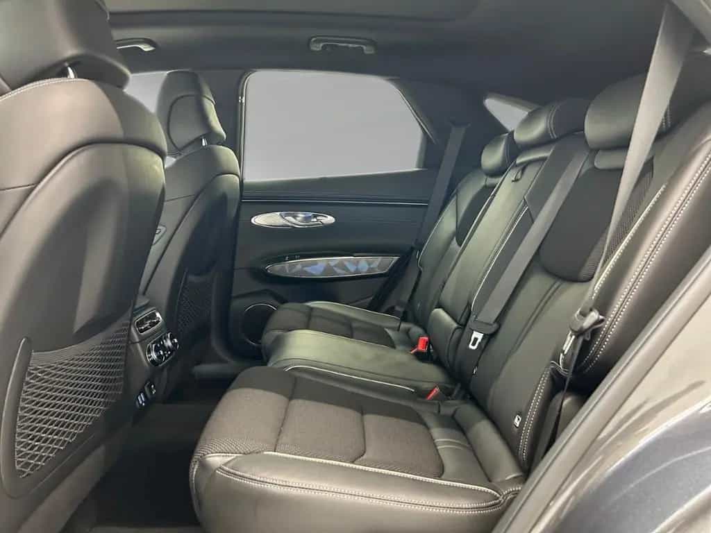 Genesis GV70 Sport 4WD AD El. Panodach Memory Sitze LED 02/2022-photo-12