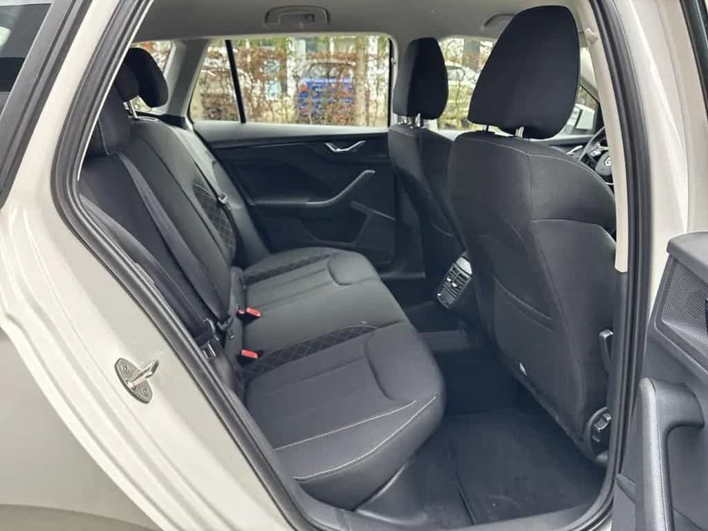 Skoda Kamiq Ambition 1.0T 81kW*Navi*Kamera*Klimaautoma 08/2023-photo-11