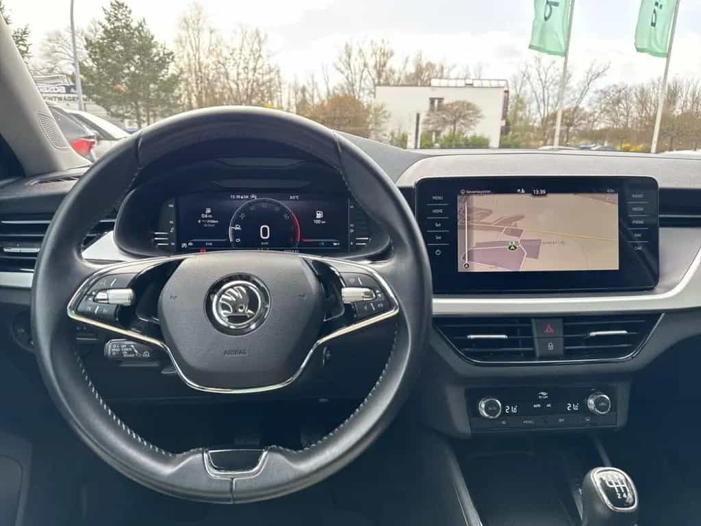 Skoda Kamiq Ambition 1.0T 81kW*Navi*Kamera*Klimaautoma 08/2023-photo-12