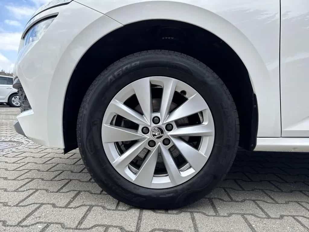 Skoda Kamiq Ambition 1.0T 81kW*Navi*Kamera*Klimaautoma 08/2023-photo-7