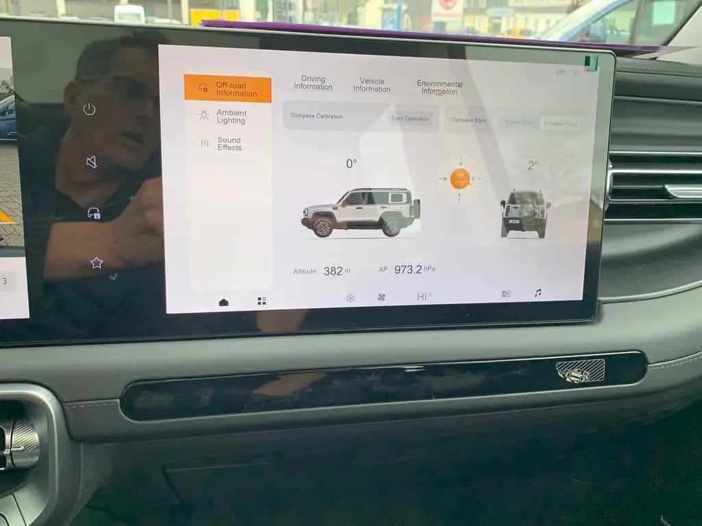 BAIC BJ40 PRO Automatik LED PANO 4x4  LEDER null-photo-17