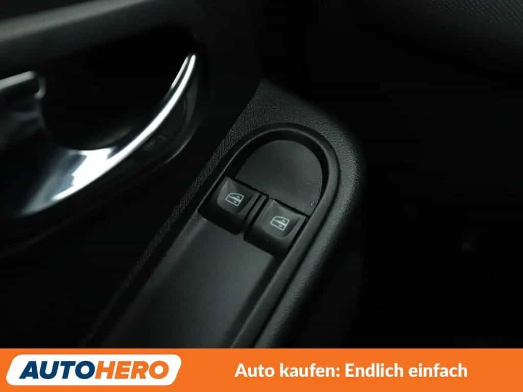 Dacia Duster 1.6 SCe Urban Explorer 4x2*NAVI*ALU*KLIMA 07/2016-photo-18