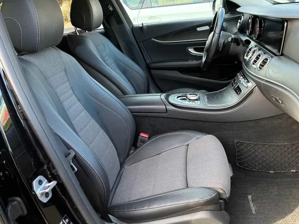 Mercedes-Benz E-Class 200 T-Modell / LED / Teilleder / Black-line 01/2020-photo-11