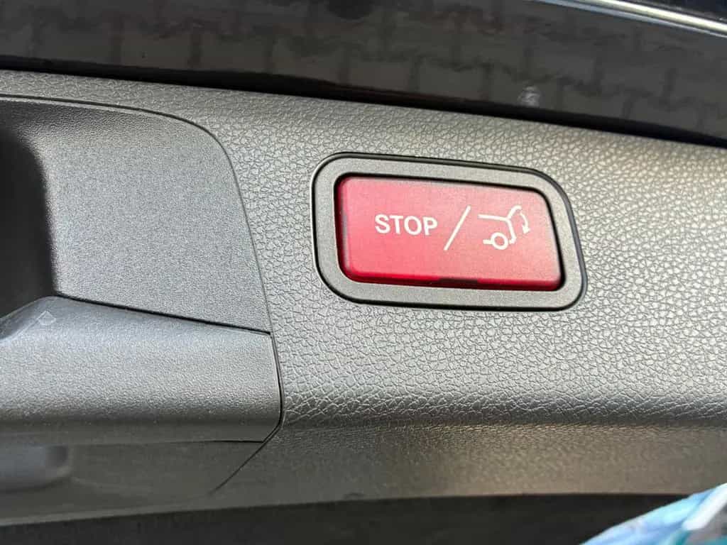 Mercedes-Benz E-Class 200 T-Modell / LED / Teilleder / Black-line 01/2020-photo-14