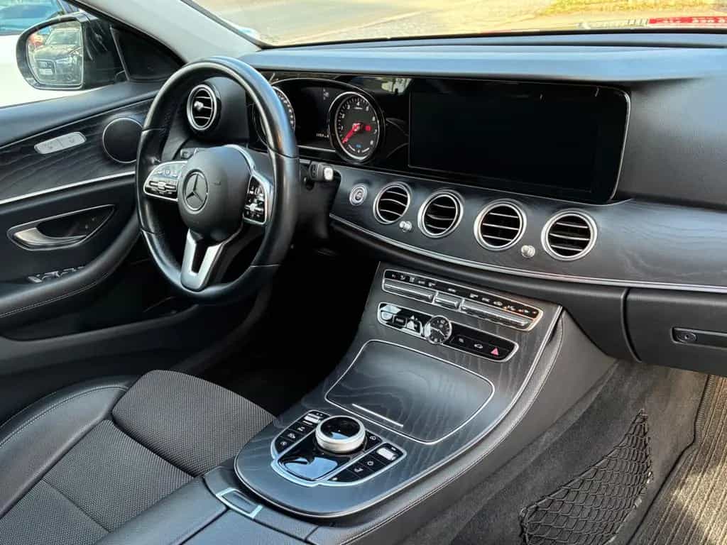Mercedes-Benz E-Class 200 T-Modell / LED / Teilleder / Black-line 01/2020-photo-8