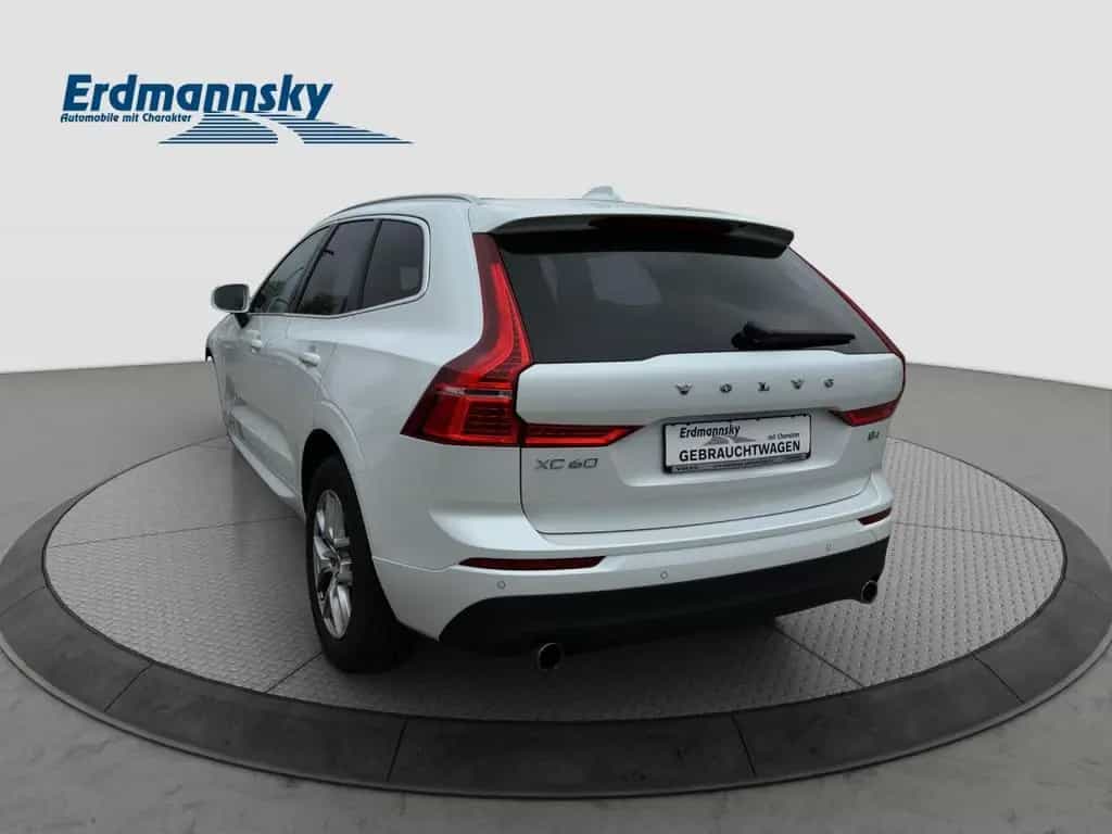 Volvo XC60 B4 Momentum Pro/Leder/Navi/LED/AHK/Kam/BLIS 01/2021-photo-1