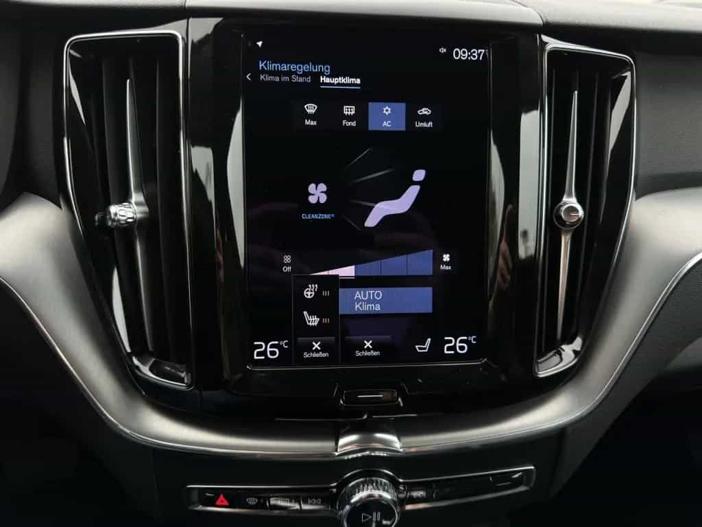 Volvo XC60 B4 Momentum Pro/Leder/Navi/LED/AHK/Kam/BLIS 01/2021-photo-23