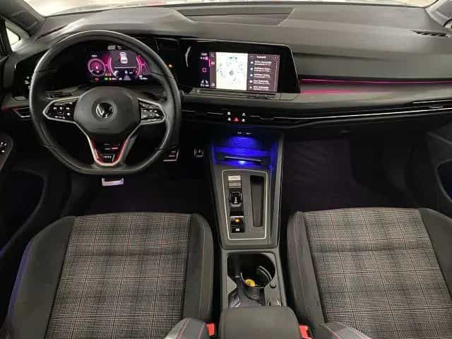 Volkswagen Golf GTI 2.0l TSI DSG NAVI+PANO+SHZ+MATRIX 04/2021-photo-7