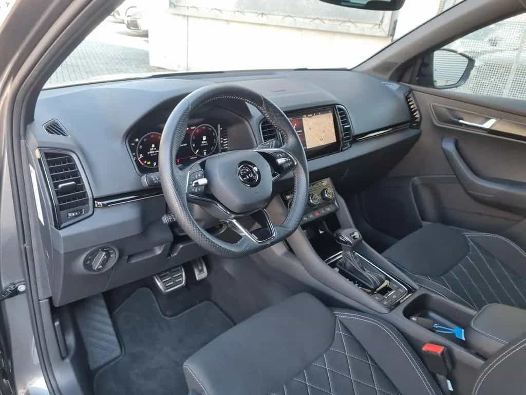 Skoda Karoq 2.0 TSI DSG 4x4 Sportline VIRTUAL PANO AHK 01/2023-photo-10