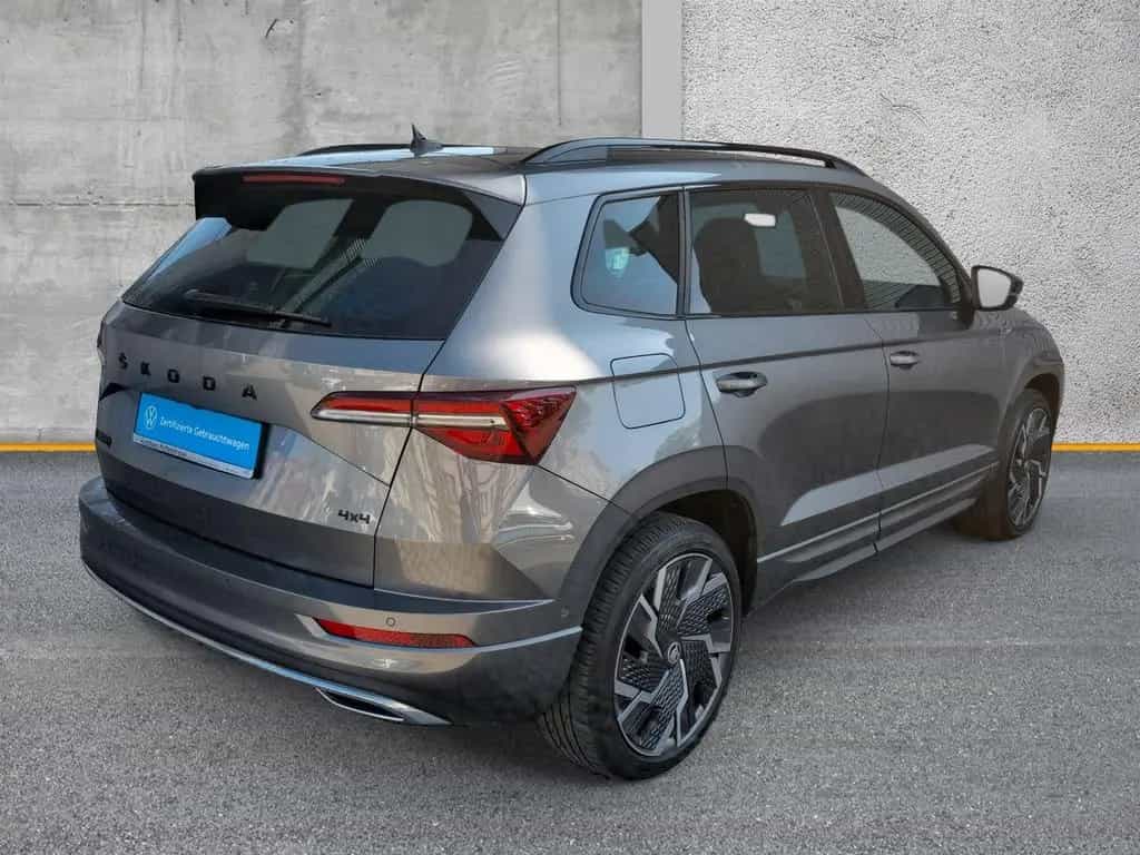 Skoda Karoq 2.0 TSI DSG 4x4 Sportline VIRTUAL PANO AHK 01/2023-photo-2