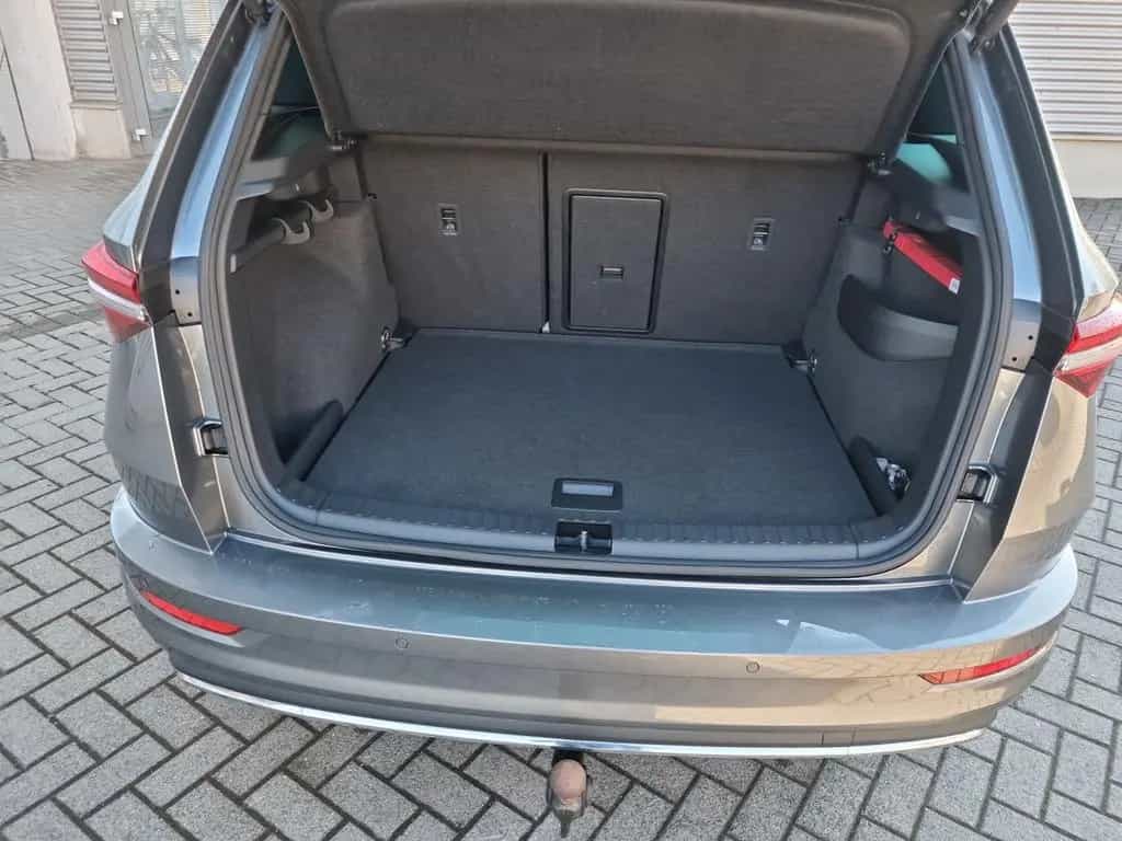 Skoda Karoq 2.0 TSI DSG 4x4 Sportline VIRTUAL PANO AHK 01/2023-photo-7