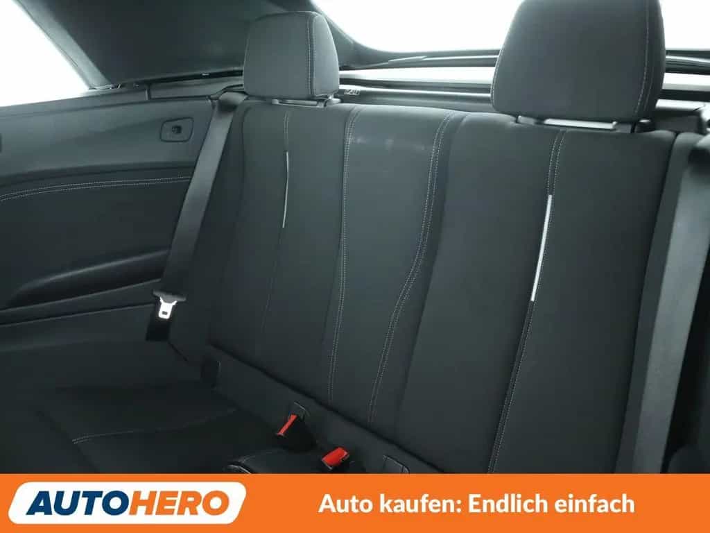 BMW 2 Series 220i Sport Line Aut.*NAVI*BI-XENON*TEMPO*PDC 08/2016-photo-13