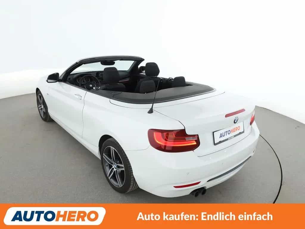 BMW 2 Series 220i Sport Line Aut.*NAVI*BI-XENON*TEMPO*PDC 08/2016-photo-26