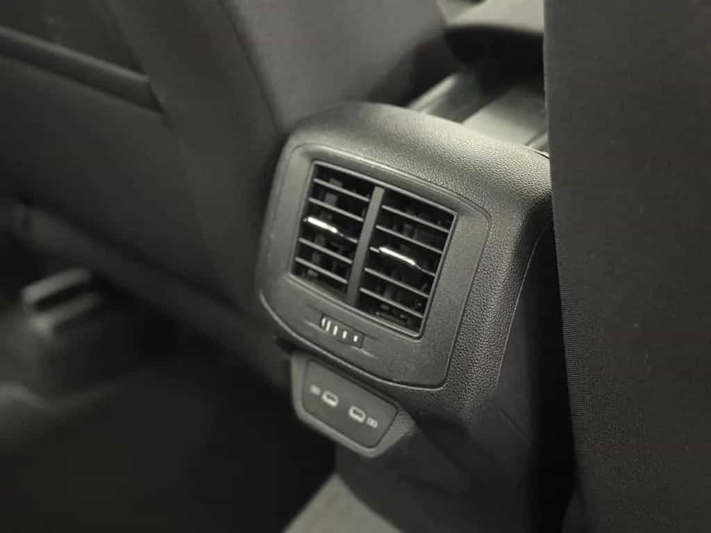 Volkswagen T-Roc Style | 1. Hand | 8 Räder inkl! | 19% MWST 12/2021-photo-28