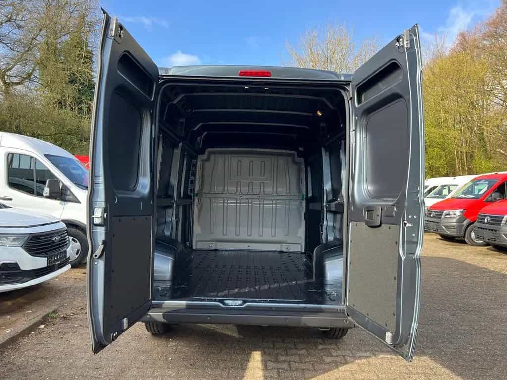 Opel Movano C Kasten HKa L2H2 3,5t Edition 10/2023-photo-5