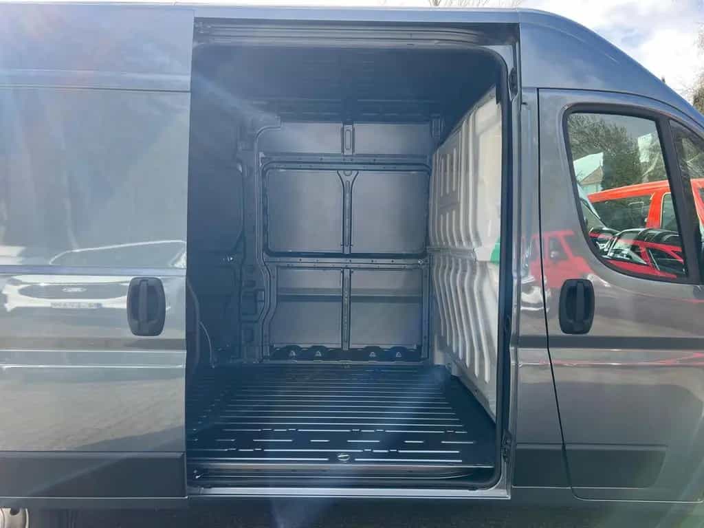 Opel Movano C Kasten HKa L2H2 3,5t Edition 10/2023-photo-6