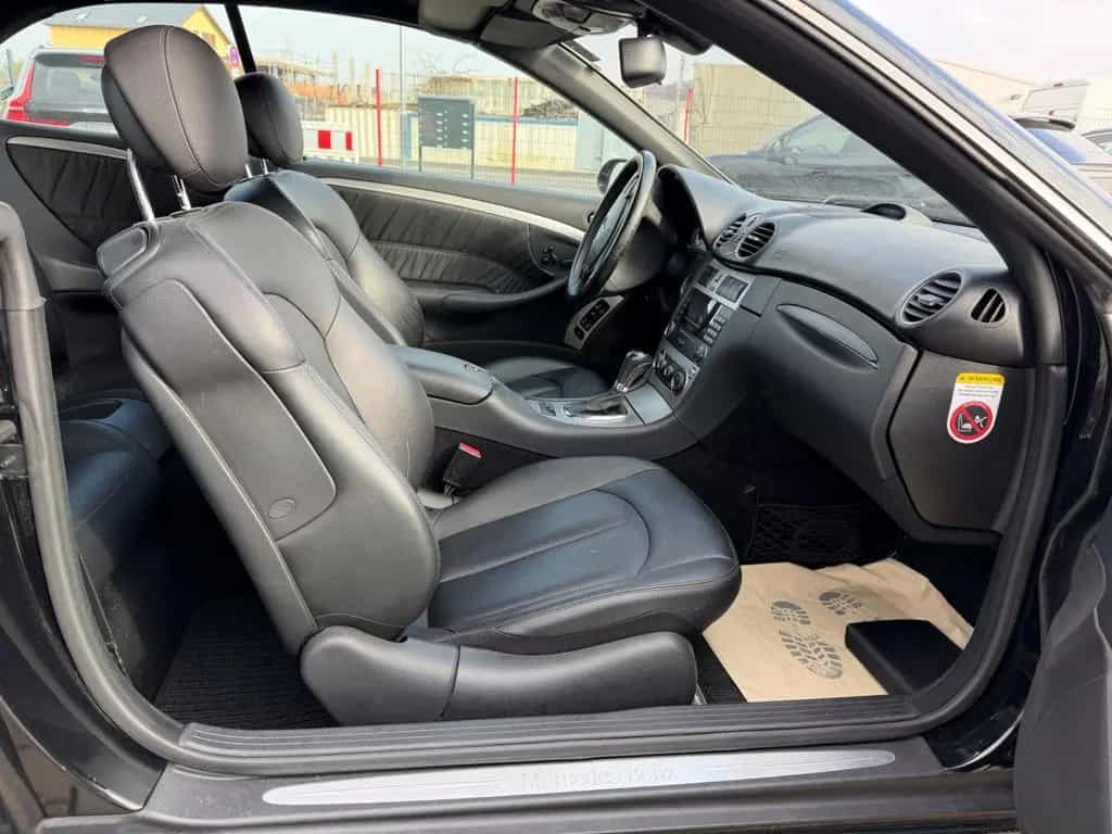Mercedes-Benz CLK-Class 200 CLK Cabrio CLK 200 Kompressor KE18ML 06/2008-photo-10