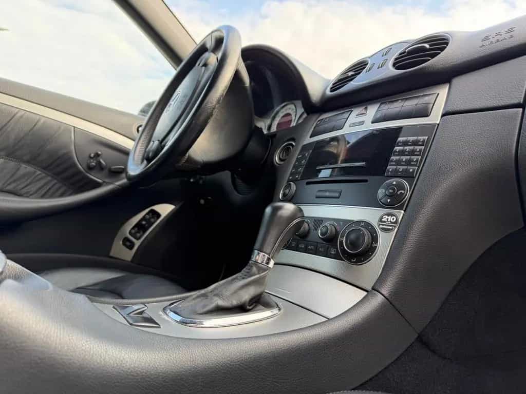 Mercedes-Benz CLK-Class 200 CLK Cabrio CLK 200 Kompressor KE18ML 06/2008-photo-12