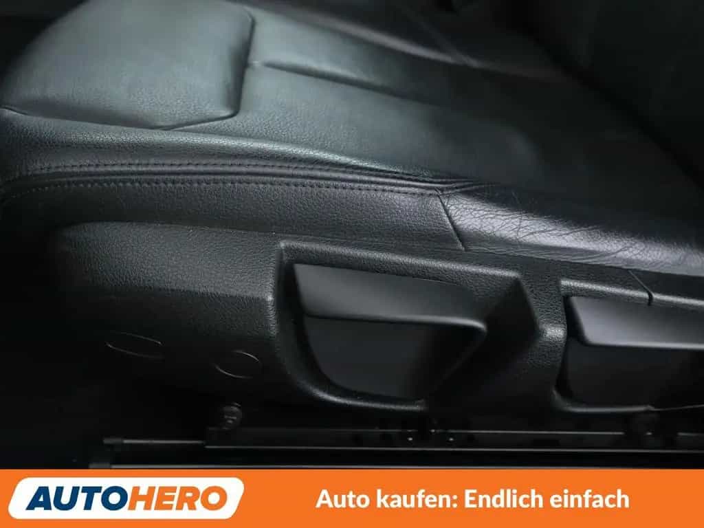 BMW 2 Series 218i Basis *LIMITER*SHZ*KLIMA*GARANTIE* 11/2016-photo-27