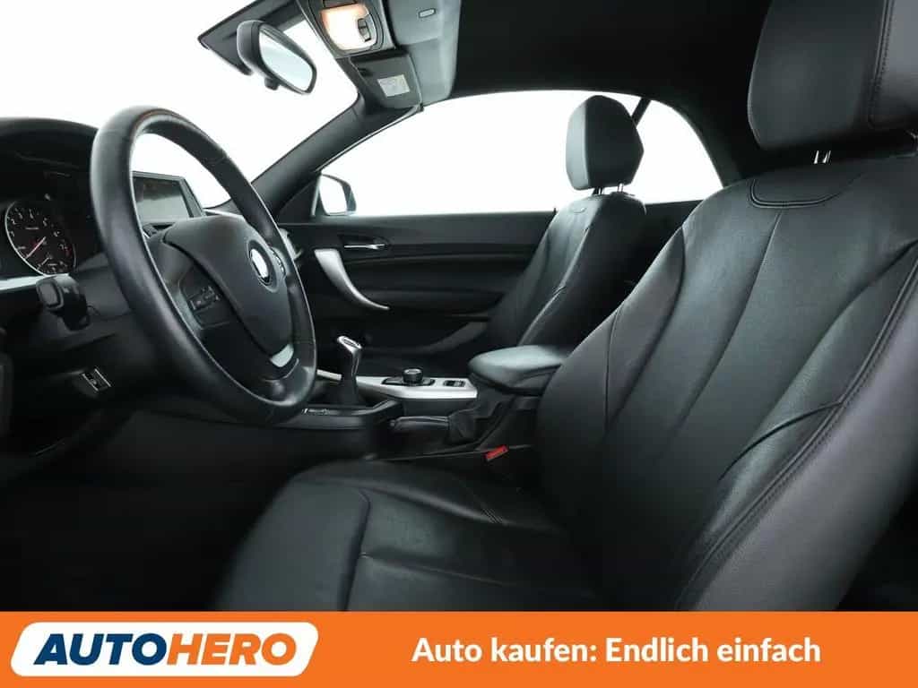 BMW 2 Series 218i Basis *LIMITER*SHZ*KLIMA*GARANTIE* 11/2016-photo-9