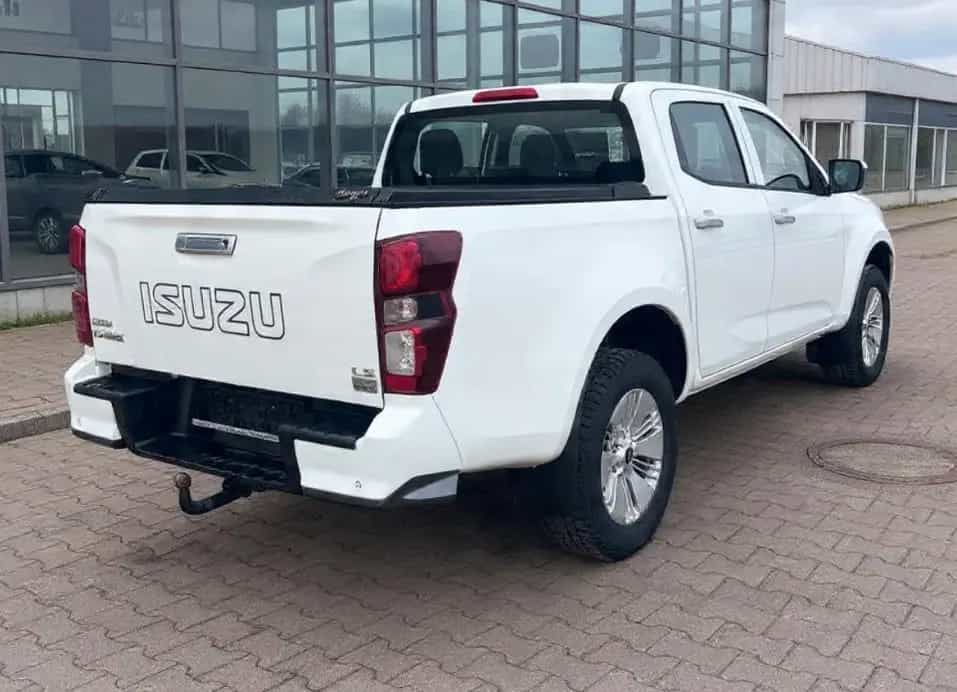 Isuzu D-Max LS DOKA AHK ROLLO A.W mit 200PS 05/2022-photo-3
