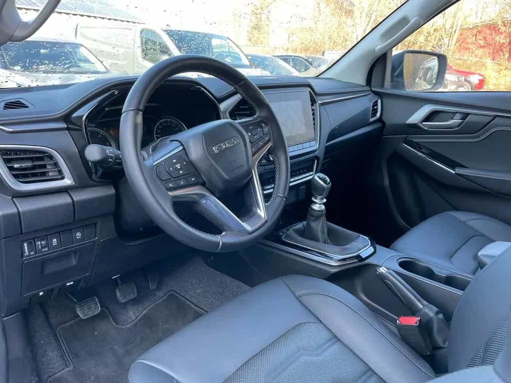 Isuzu D-Max Double Cab 4WD 6MT - LSE inkl. AHK 02/2024-photo-9