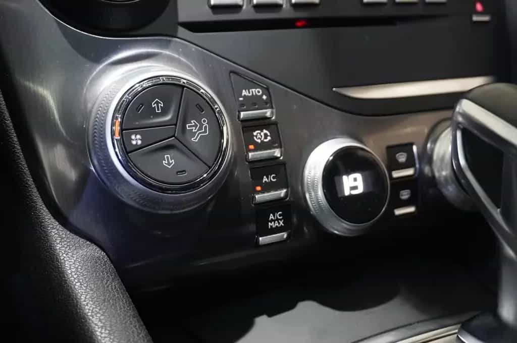 DS Automobiles DS5 2.0D LIM. AT NAVI/LED/KAMERA/SHZ/PANO/SPORT 07/2016-photo-30